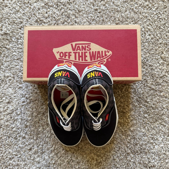 Vans Era Unisex Shoes NIB Flame Logo Size 3.5 - Picture 5 of 7